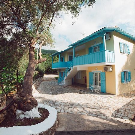 Nerina Studios Ayios Nikitas Bagian luar foto