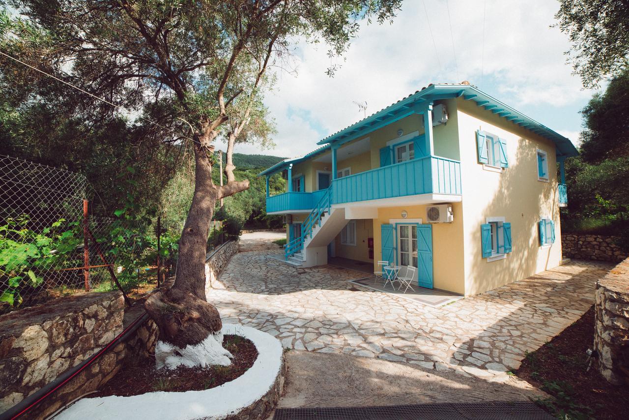 Nerina Studios Ayios Nikitas Bagian luar foto